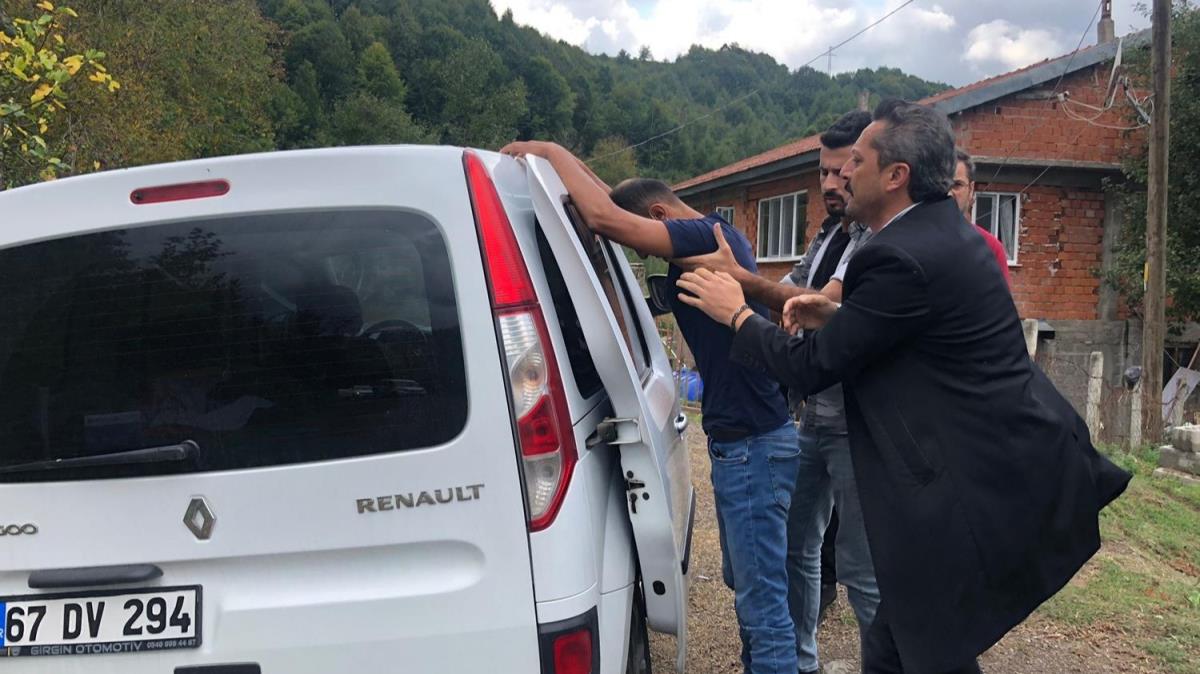 28 yandaki kadn boanmak istedii ei tarafndan av tfeiyle ldrld