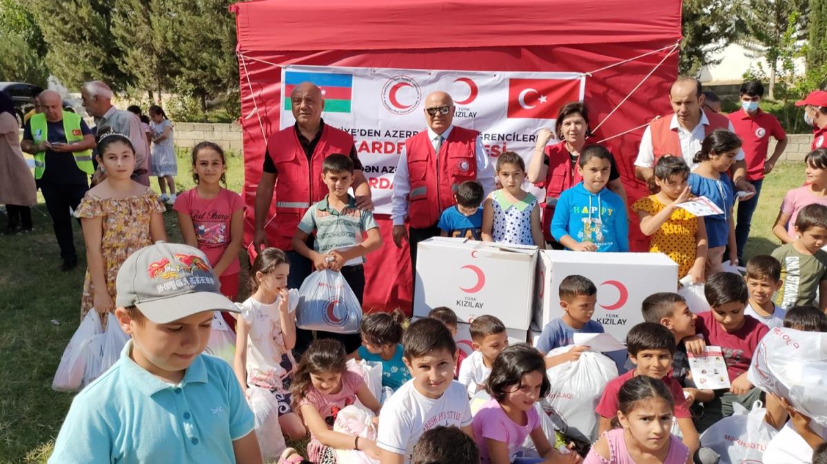 Kzlay'dan Karaba'a yardm 