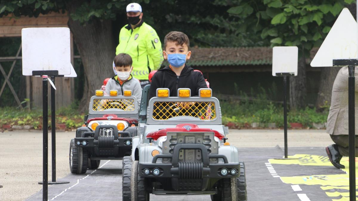 'Mobil Trafik Eitim Tr' Bolu'da