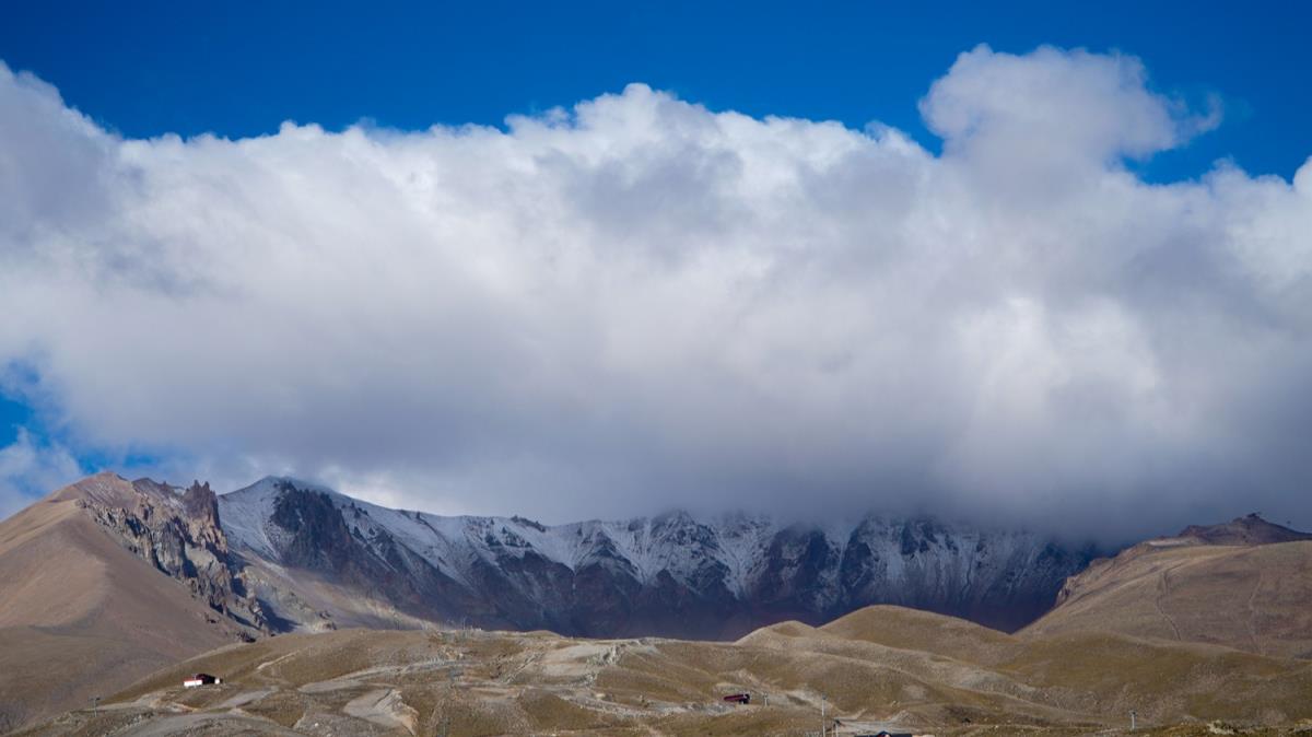 Erciyes'e kar yad