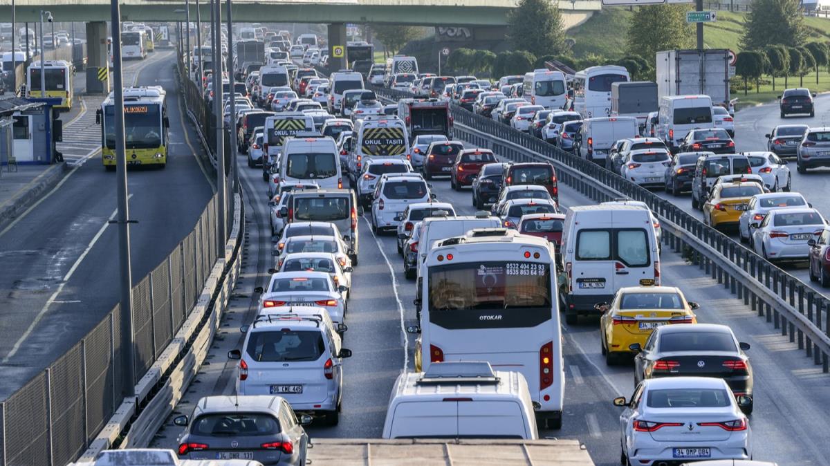 stanbul'da trafik younluu