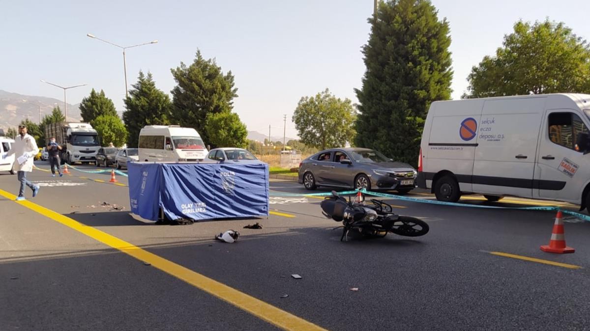 Otobsle arpan motosikletin srcs hayatn kaybetti