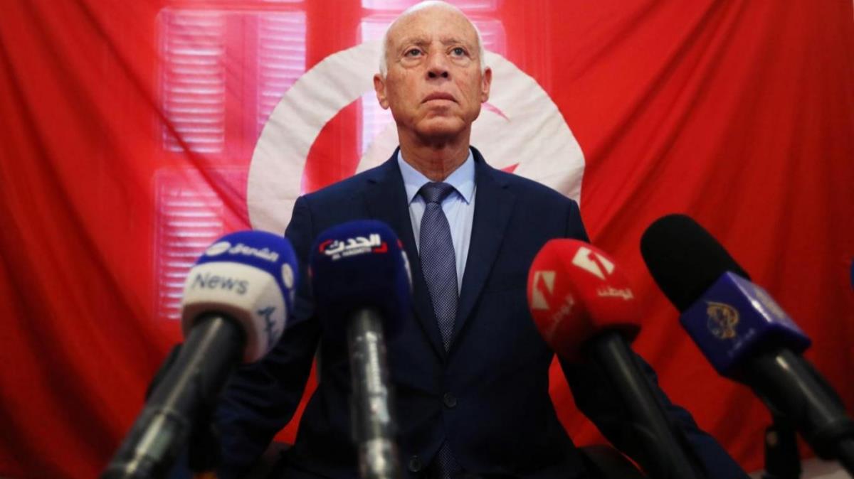 Tunus Cumhurbakan Said: Tunus'ta istisnai kararlar devam edecek