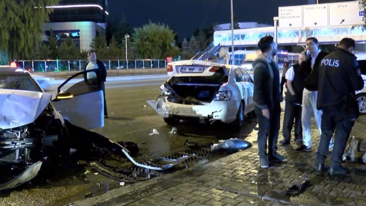 Ankara'da 7 aral zincirleme kaza: 2 yaral