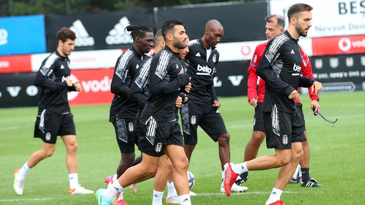 Beikta'ta Altay mesaisi balad