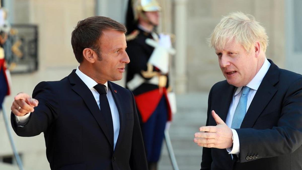  Eski dostlar dman oldu: Boris Johnson'dan Fransa'ya sert szler