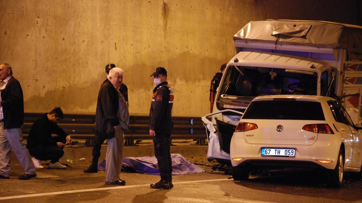 Uzman avu olay yerinde can verdi: Yaknlar sinir krizi geirdi