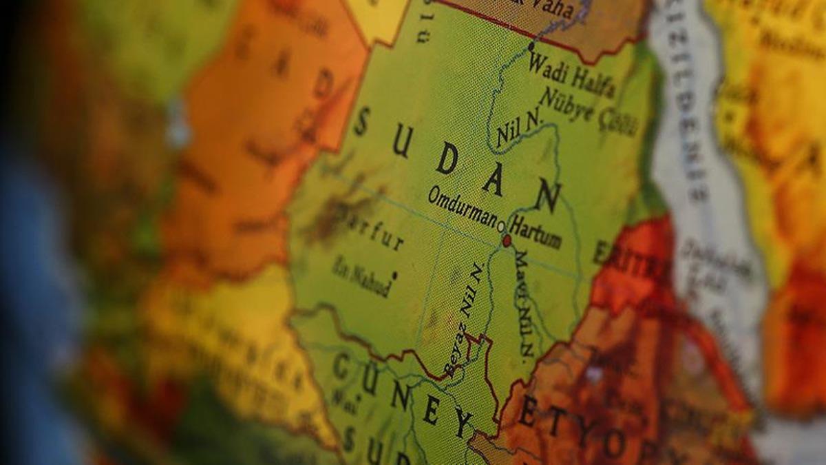 Sudan'da hkmet kartlar bakent Hartum'a uzanan petrol boru hattn kapatt
