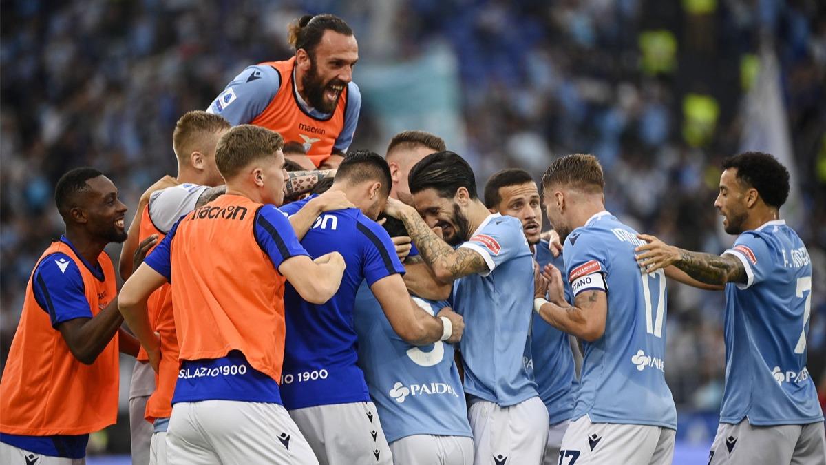 Lazio, derbide Roma'y devirdi 