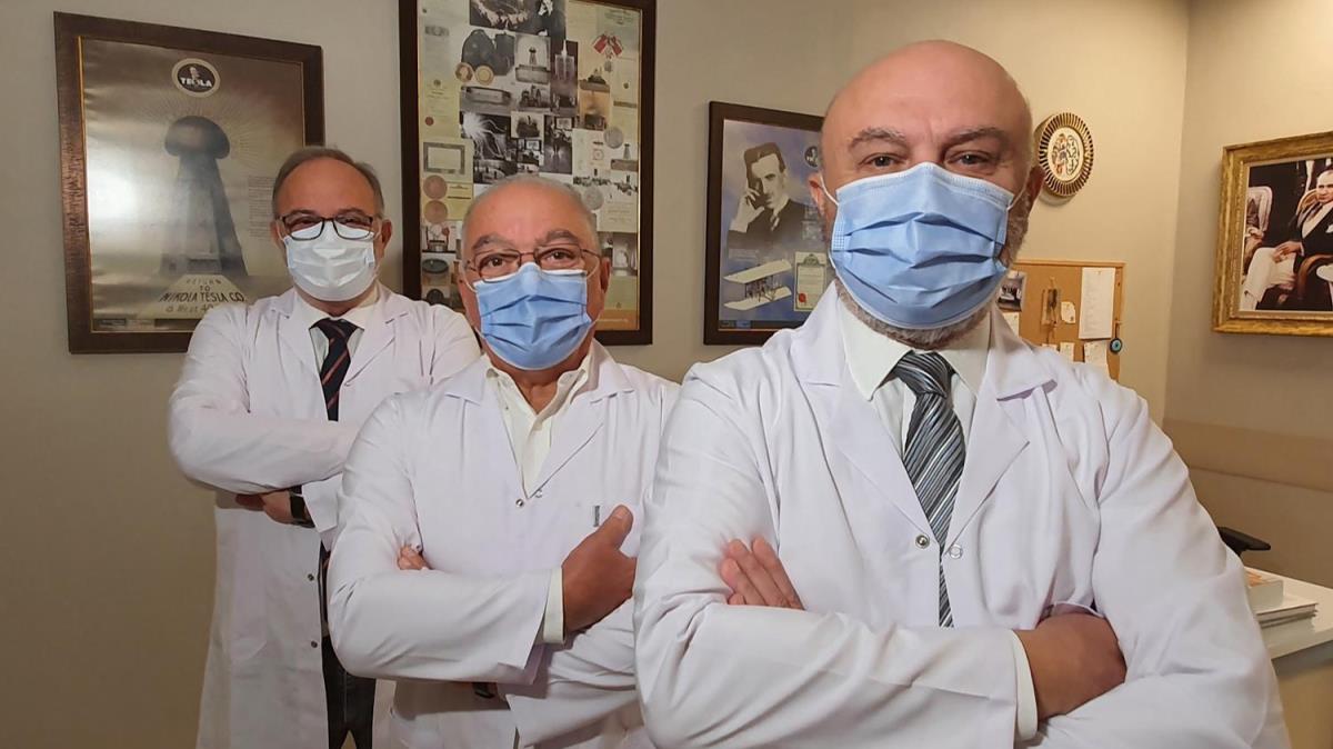 Derslerde anlatyordu, kendi yaad: ''Haber vereceim yaknlar, onlarca beyin cerrahyd!''