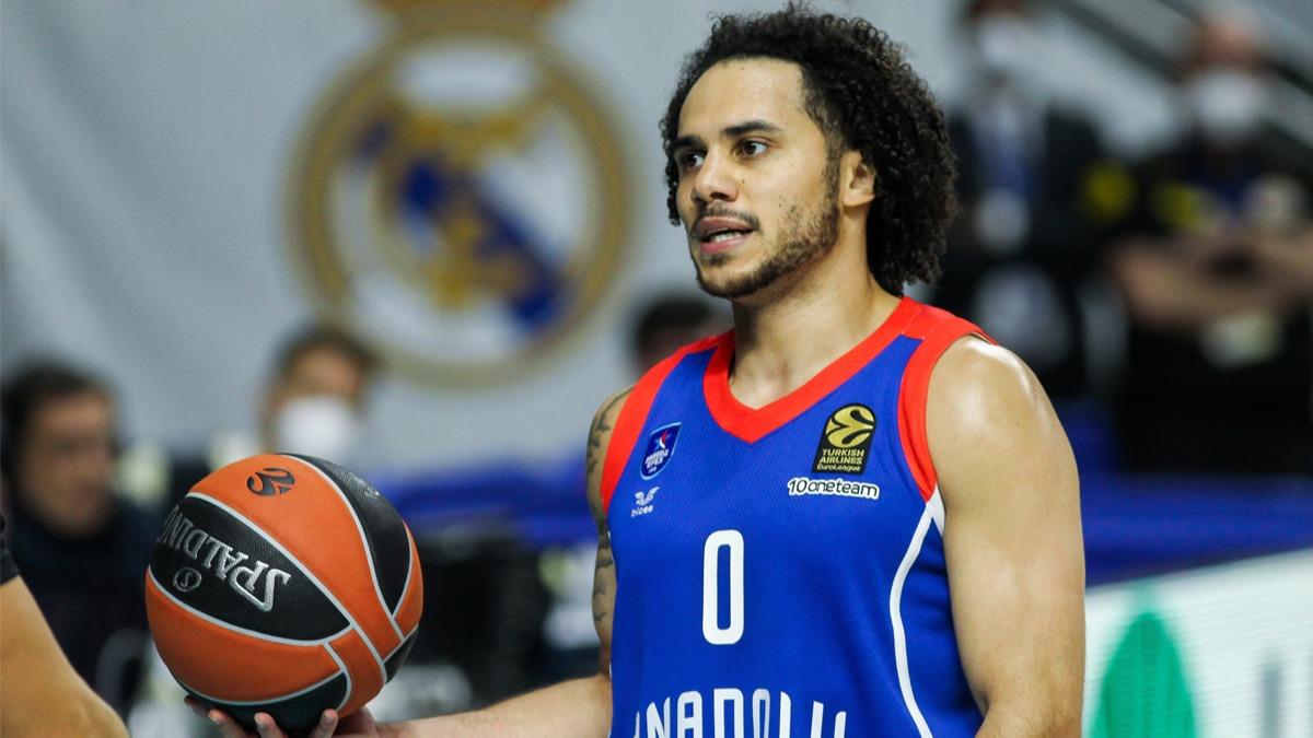 Anadolu Efes, Euroleague'e yenilgiyle balad