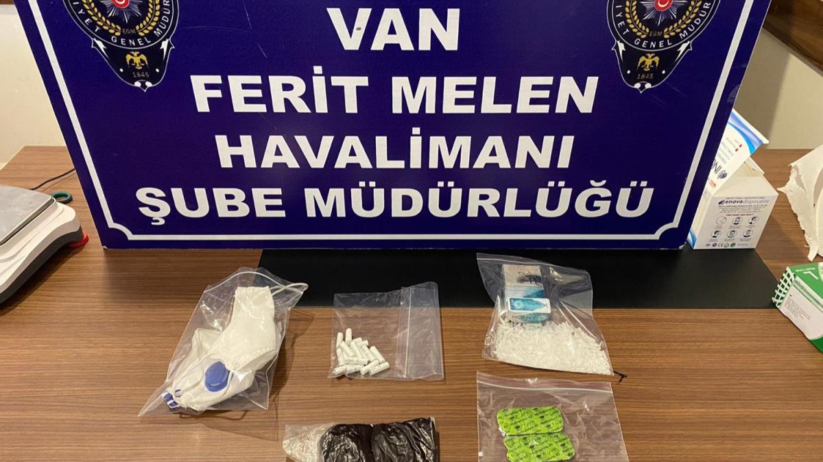 Ferit Melen Havaliman'nda uyuturucu operasyonu