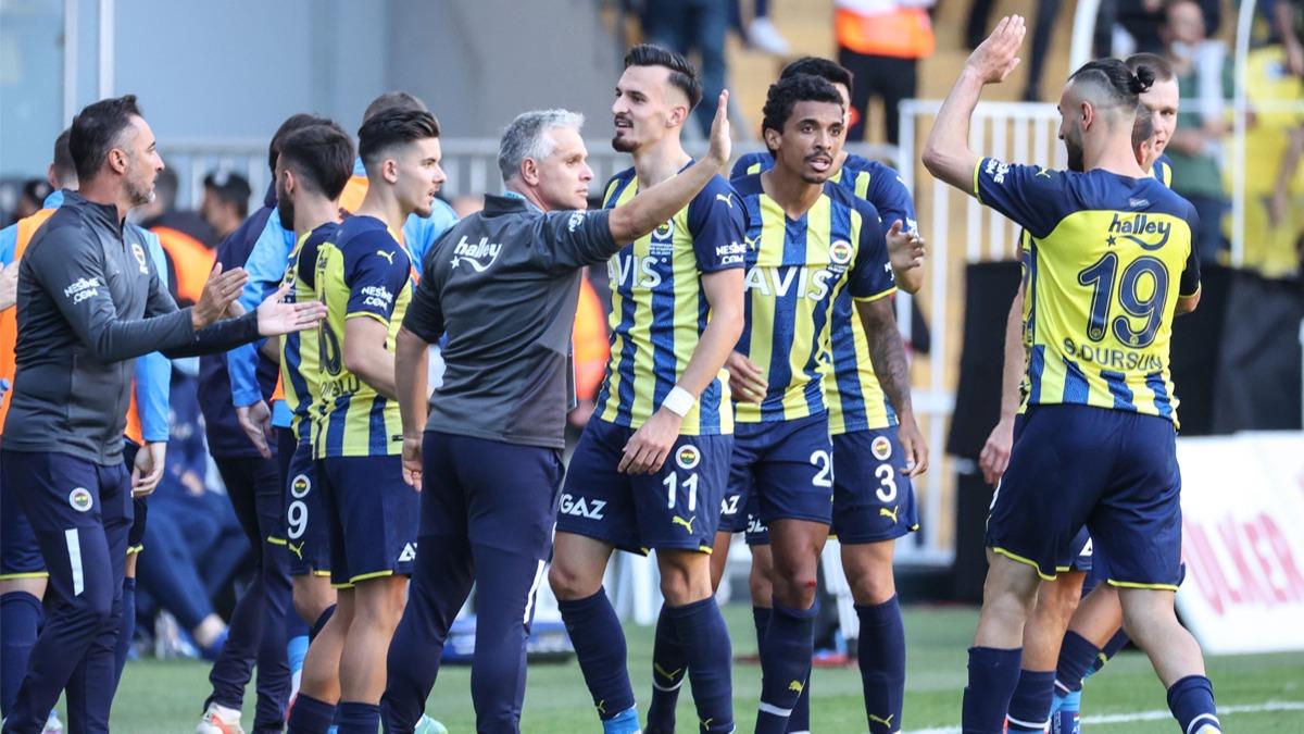 Ma sonucu: Fenerbahe 2-1 Kasmpaa