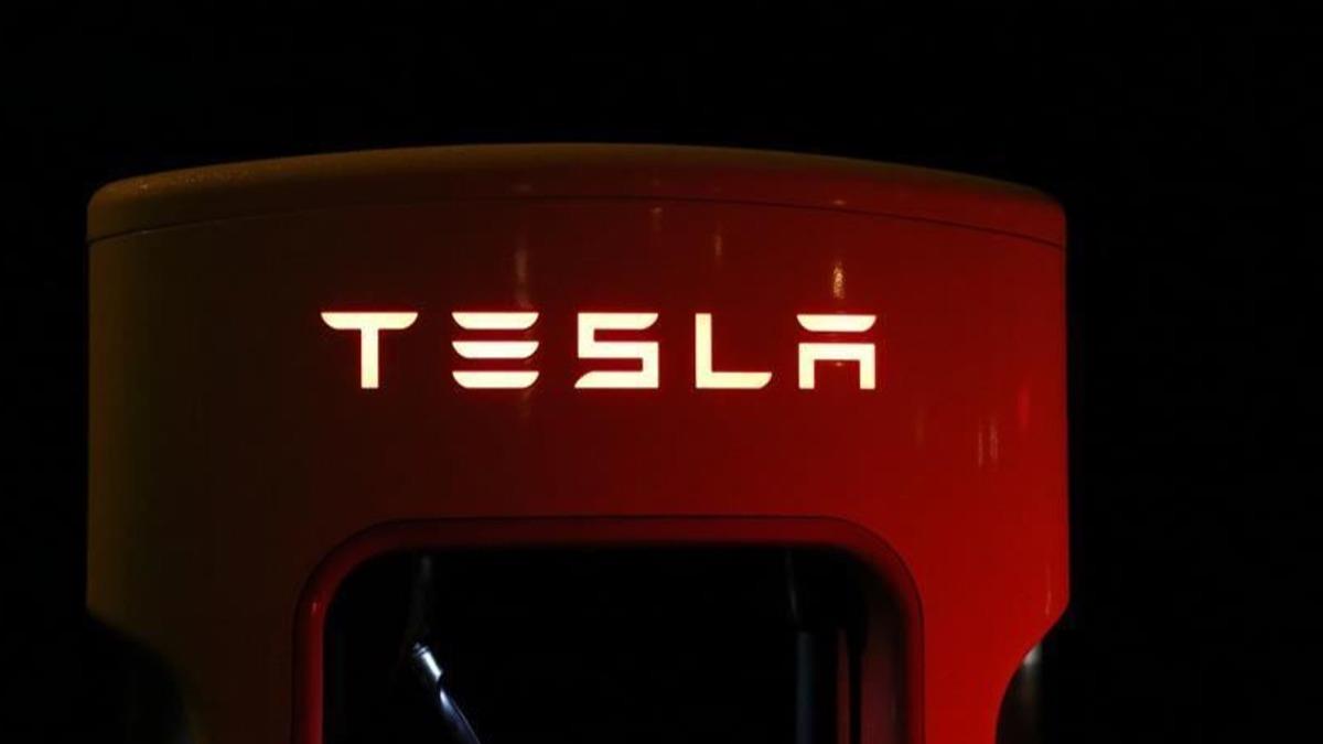 Tesla'ya rklk faturas ar oldu: Tam 137 milyon dolar tazminat deyecekler