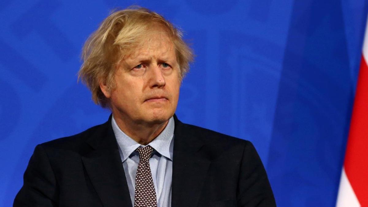 Johnson: ngiltere ekonomisinde yn deiikliine imdi balyoruz