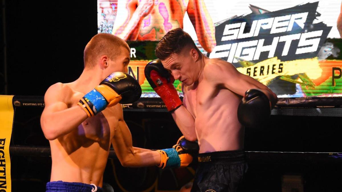 FFC Kick Boks leni zmir'de balad