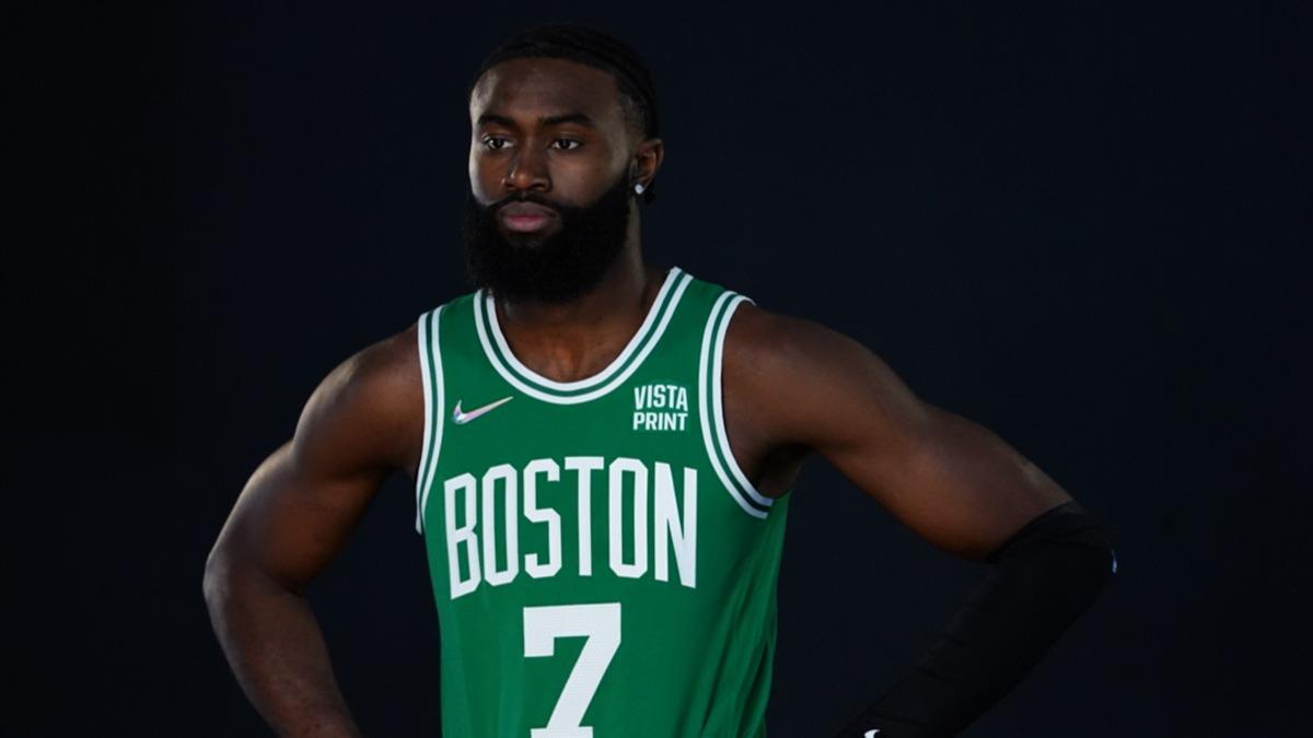 NBA yldz Jaylen Brown koronavirs nedeniyle karantinada