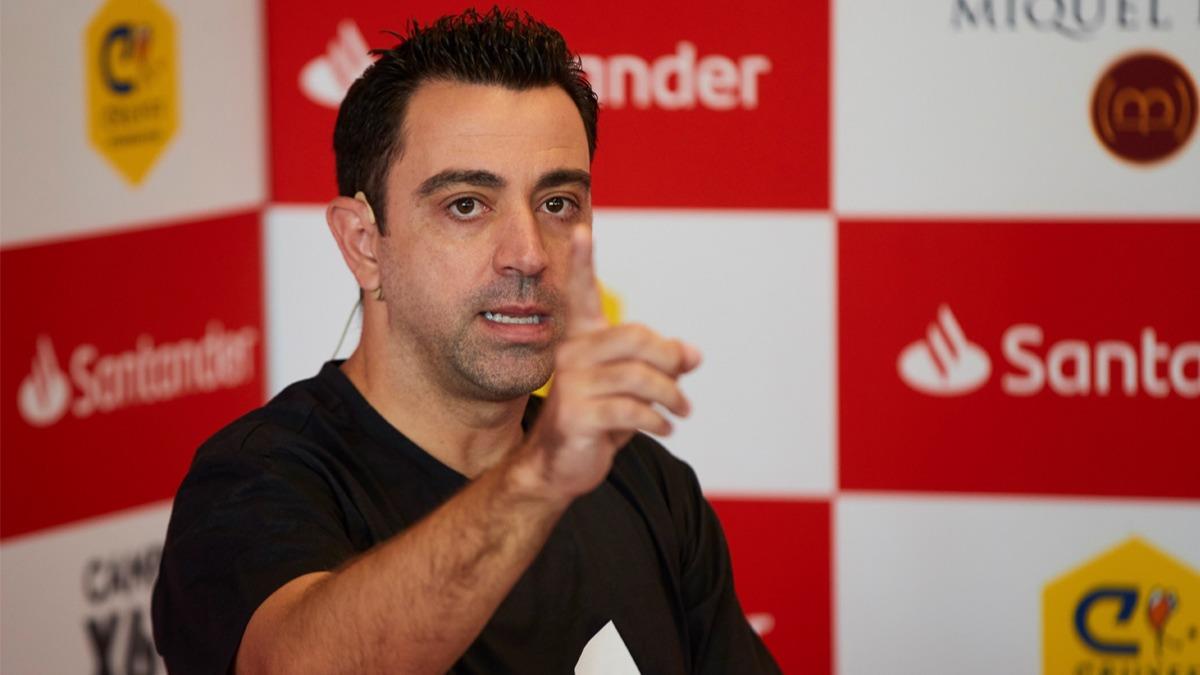 Xavi'den Barcelona'ya yeil k