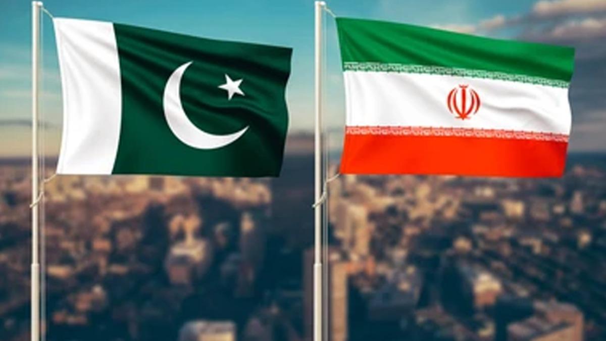 Pakistan ve ran'dan askeri i birliini artrma taahhd 