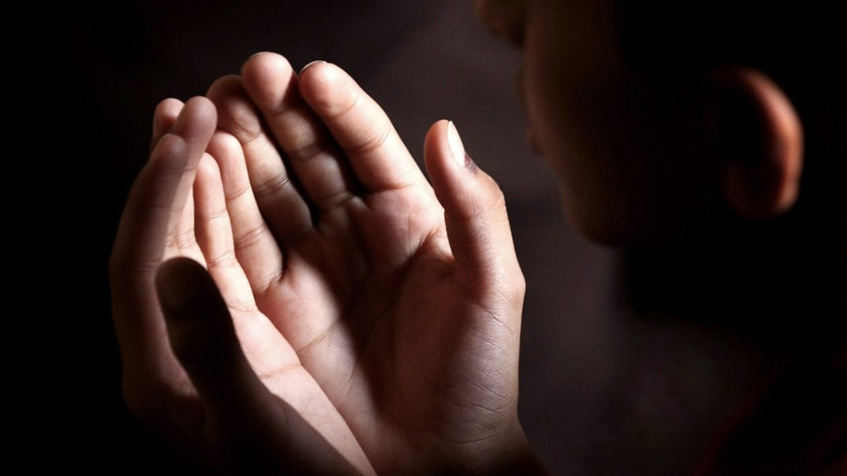 Mevlid Kandilinde okunacak sureler ve dualar!