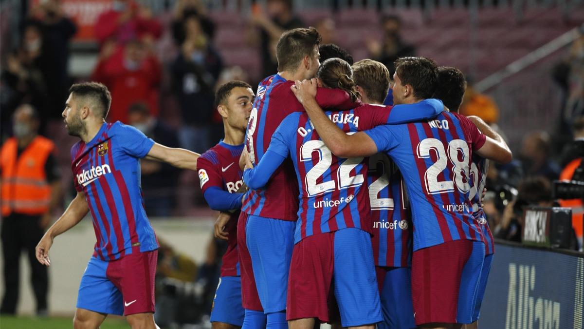 Barcelona, Valencia galibiyetiyle nefes ald