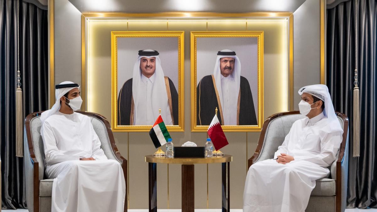 Katar ve BAE'li Bakanlar Doha'da ''ilikileri gelitirmenin yollarn'' grt