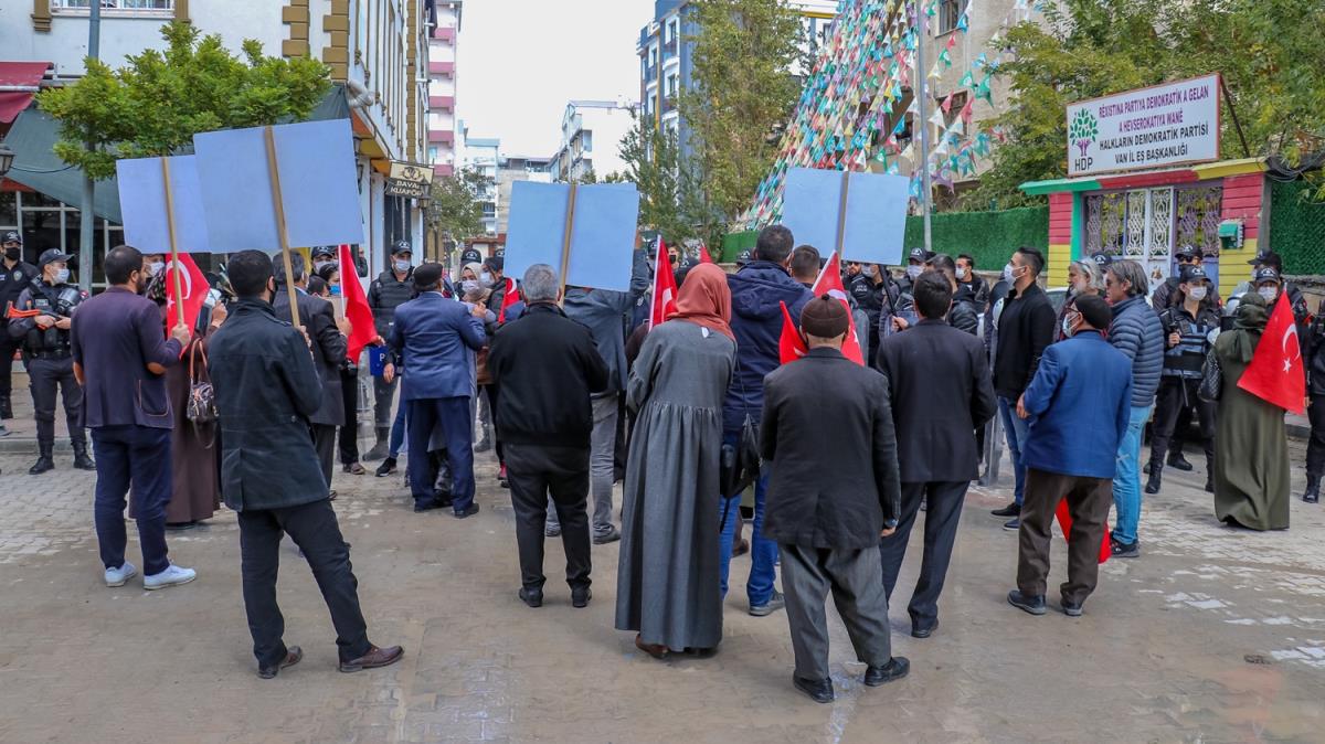 Vanl ailelerin evlat nbeti sryor