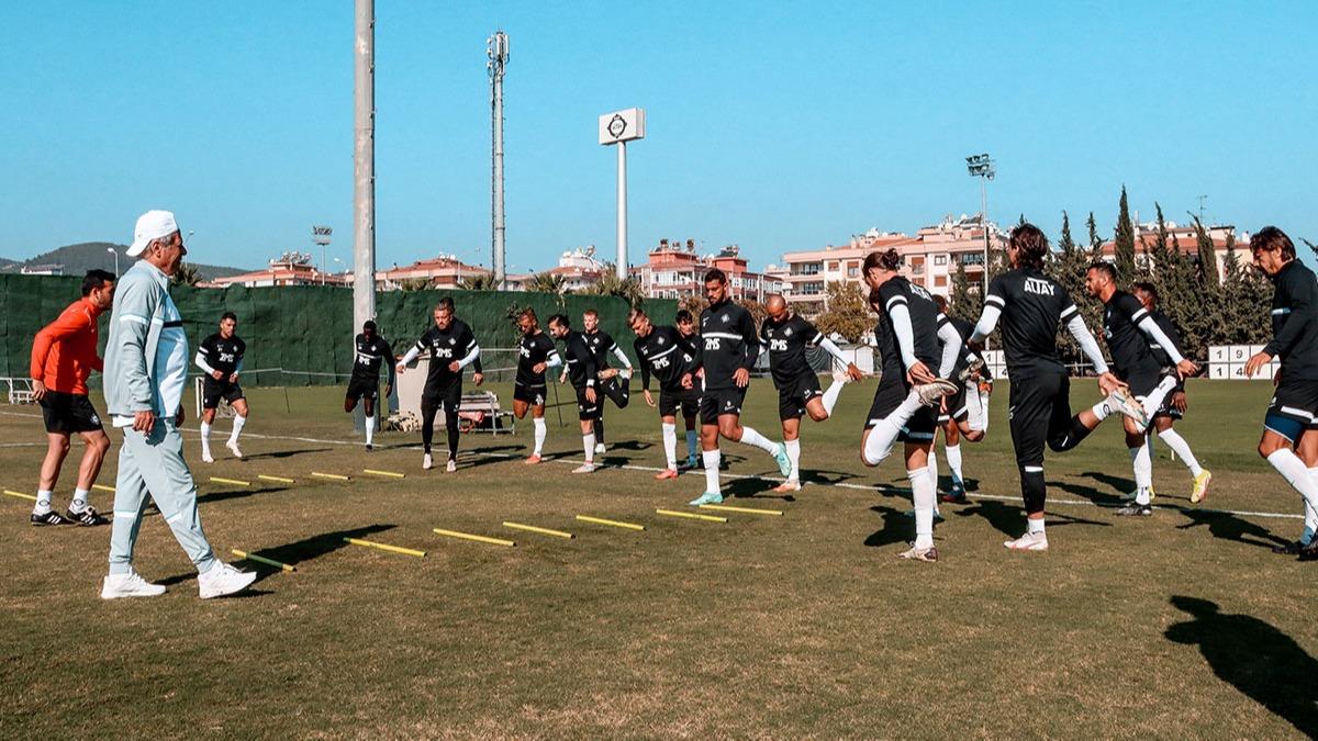 Yeni Malatyaspor ma ncesi Altay'da en az 4 eksik var