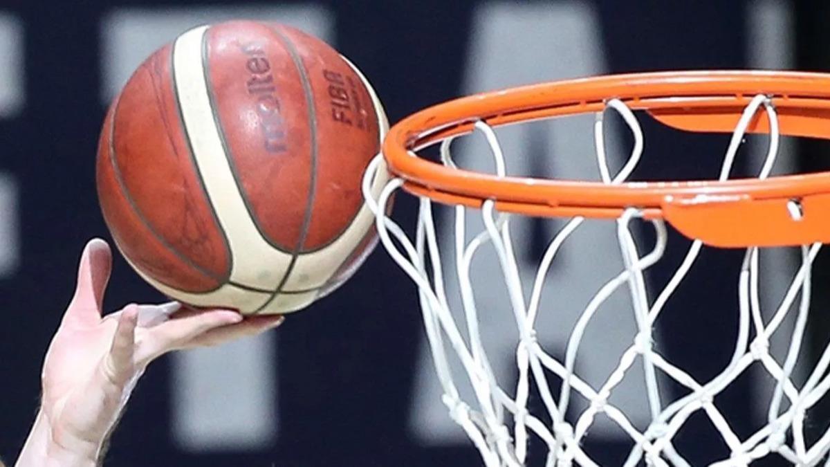 Basketbolda 2021 FIBA Kadnlar Sper Kupa'da zafer Valencia'nn