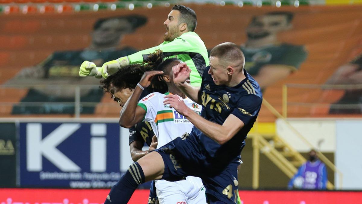Fenerbahe: 5 - Alanyaspor: 2