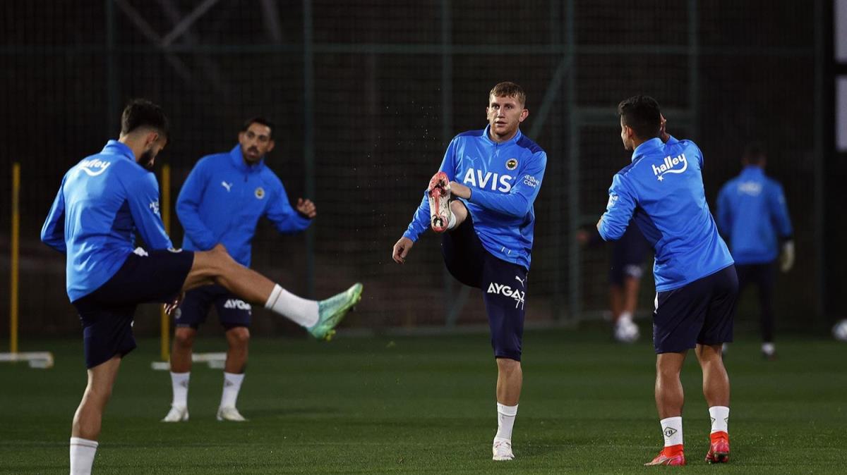 Fenerbahe Alanyaspor mana 4 eksikle kacak