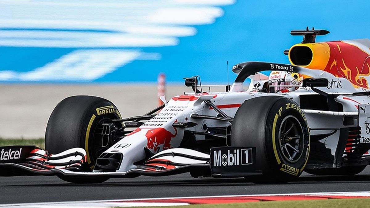 Max Verstappen F1 ABD Grand Prix'sinde pole pozisyonu kapt
