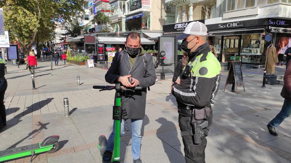 stanbul'da elektrikli scooter denetimi