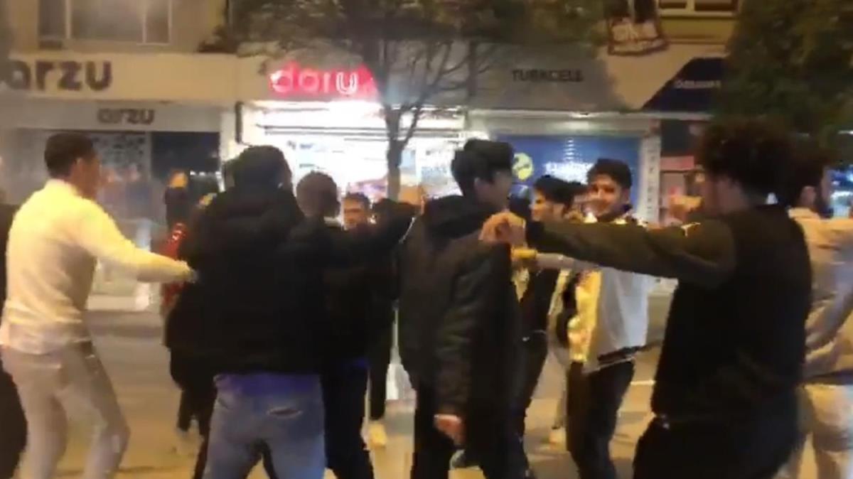 Yolu kapatp elence yapmlard... 8 src hakknda karar verildi