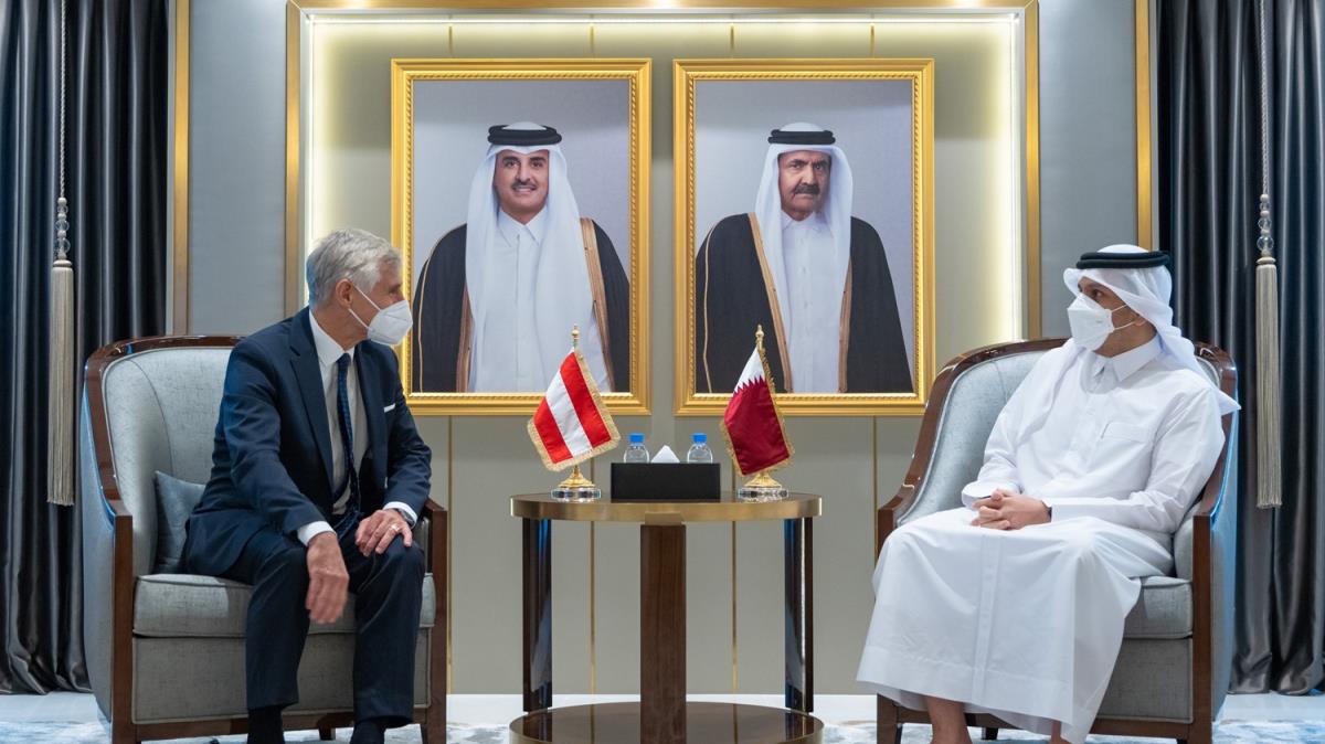 Katar'dan Taliban aklamas 