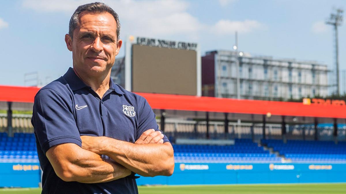 Barcelona Sergi Barjuan'a emanet