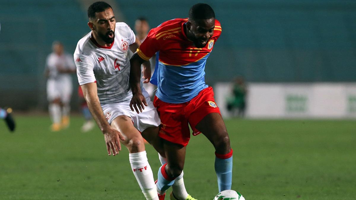 Fenerbahe Cedric Bakambu'yu yakn takipte