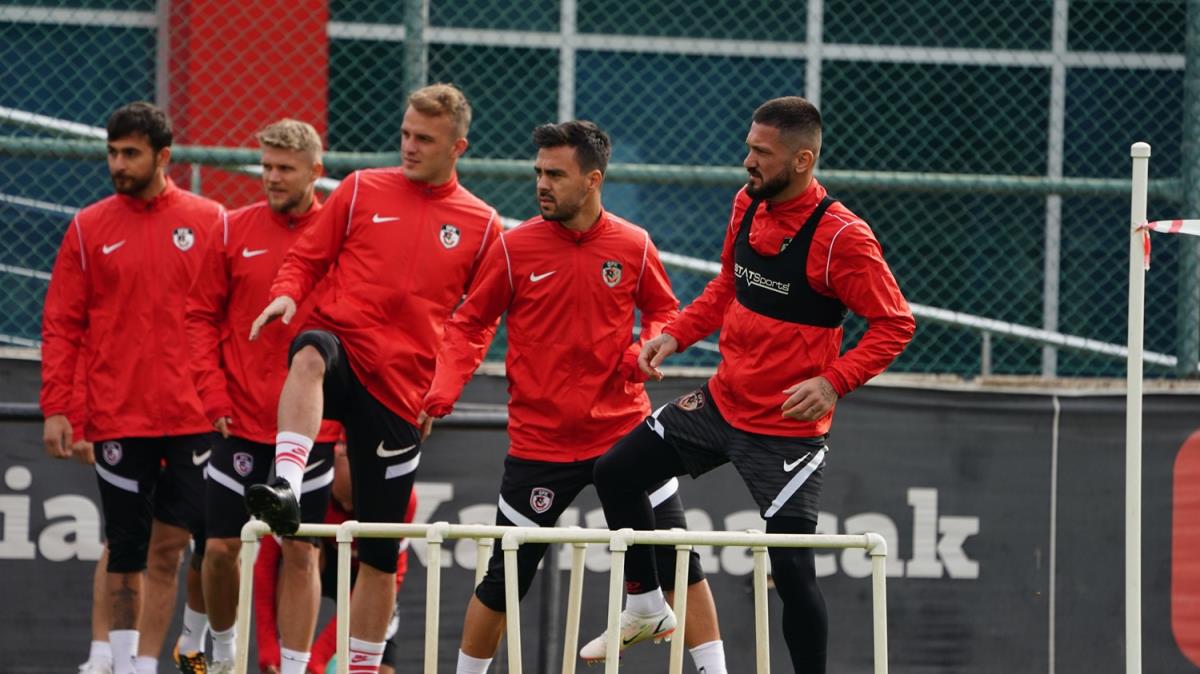 Gaziantep FK'da tek eksik Hamza Mendyl