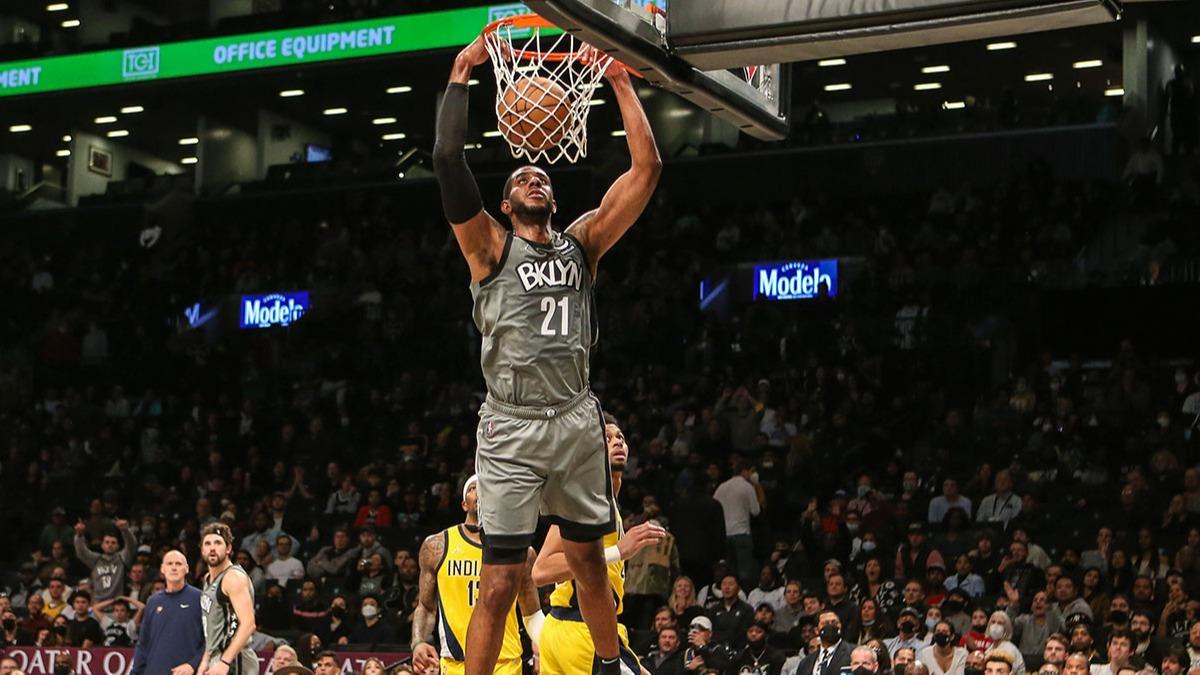 LaMarcus Aldridge'ten mthi geri dn