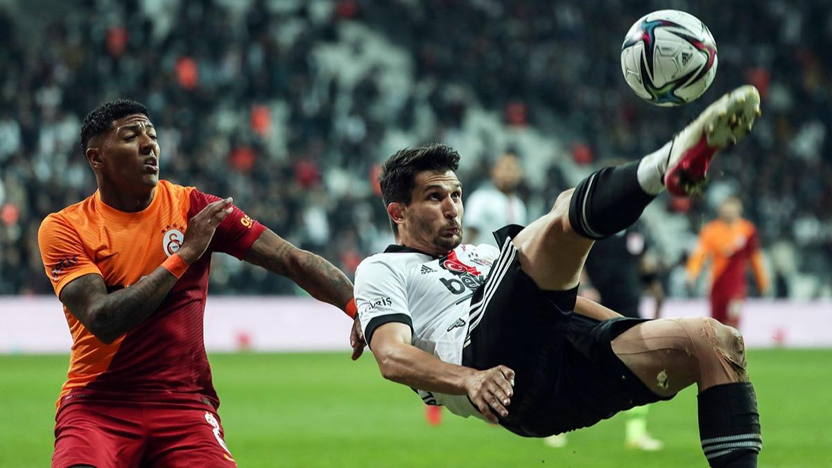 Necip Uysal'n mevkisi yine deiiyor