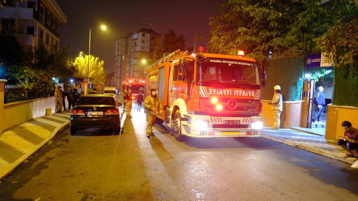Ataehir'de renci yurdunda yangn