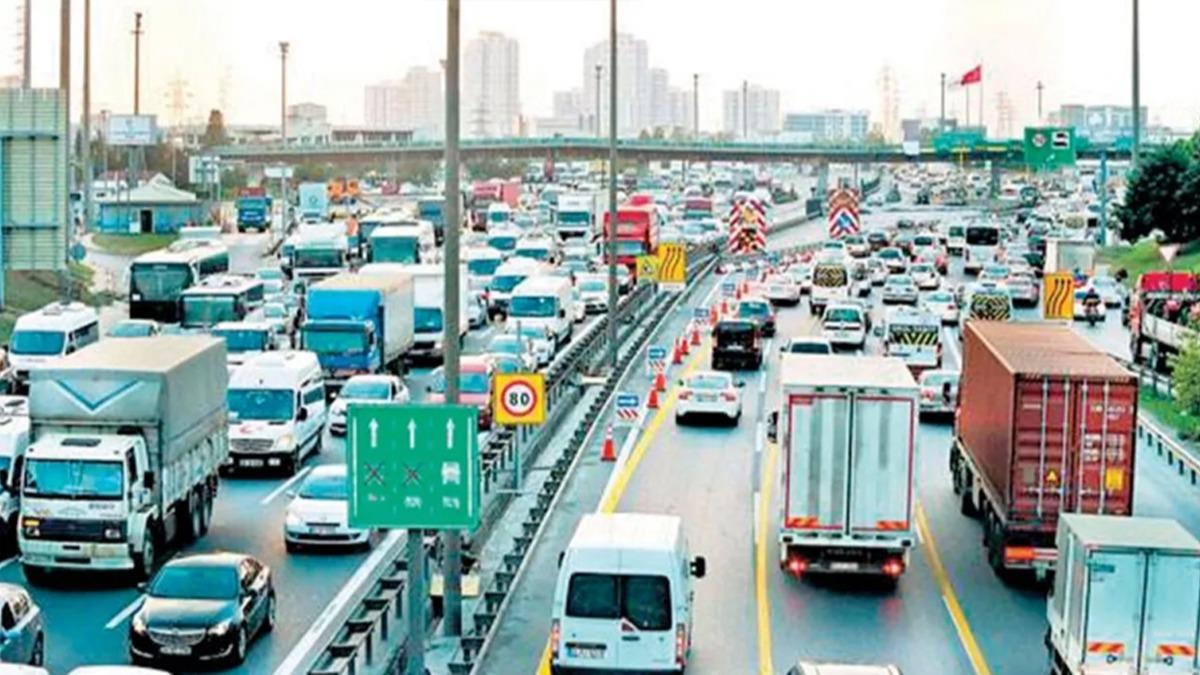 Bakanlk dmeye bast! Mahmutbey trafiini zecek adm