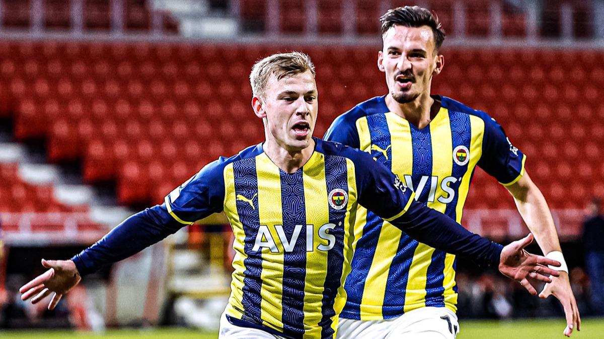 Fenerbahe'de Max Meyer'den srpriz dn