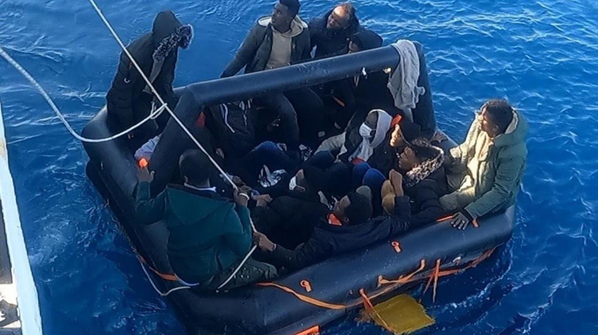 Bodrum aklarnda gmen teknesi batt