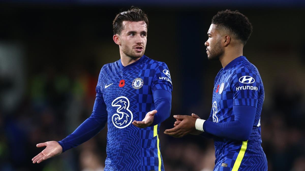 Chelsea, evinde Burnley'e takld