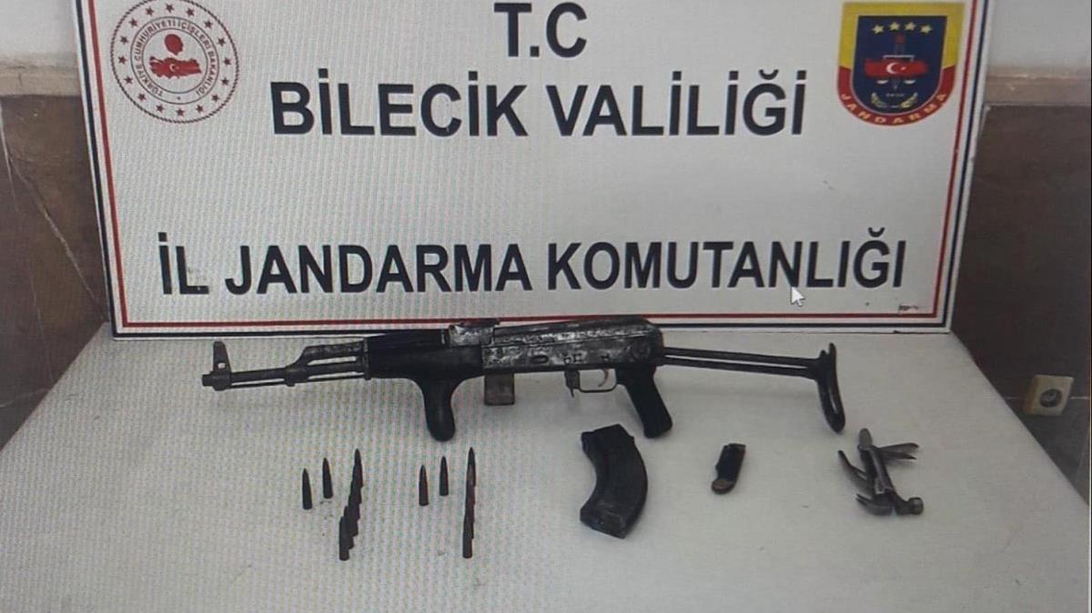 Silah tccarlarna jandarma engeli