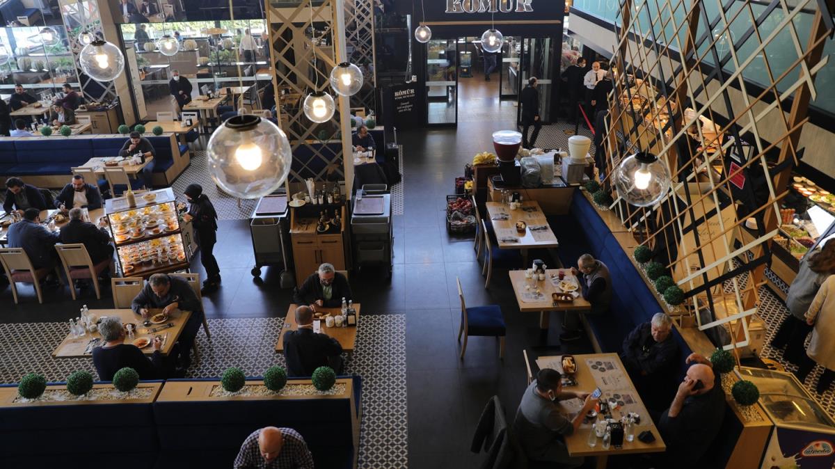 Salgn restoranlar ustasz brakt