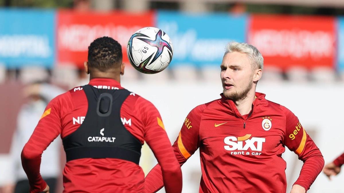 Galatasaray'da Fenerbahe derbisi hazrlklar 