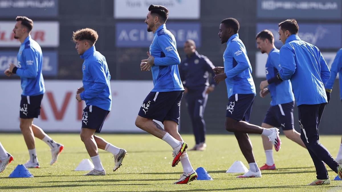Fenerbahe derbiye hazrlanyor