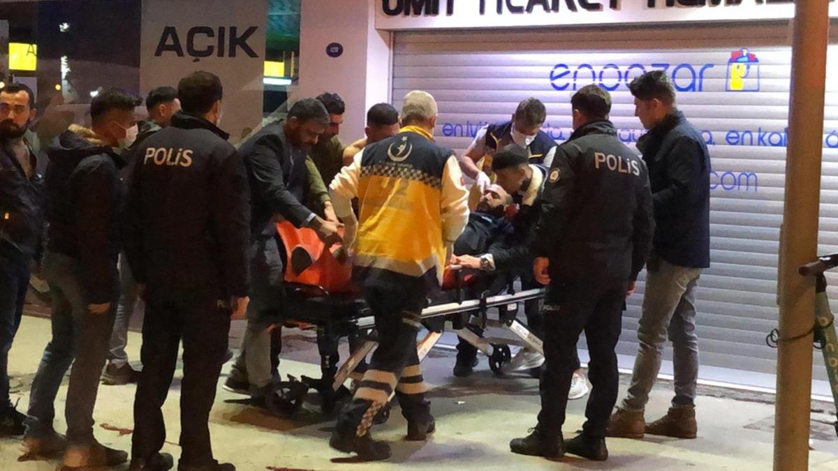zmir'de bakl kavga: 1'i ar 2 yaral